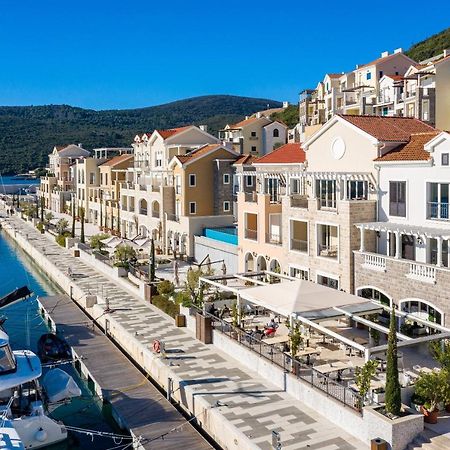 Lustica Bay Lejlighed Tivat Eksteriør billede