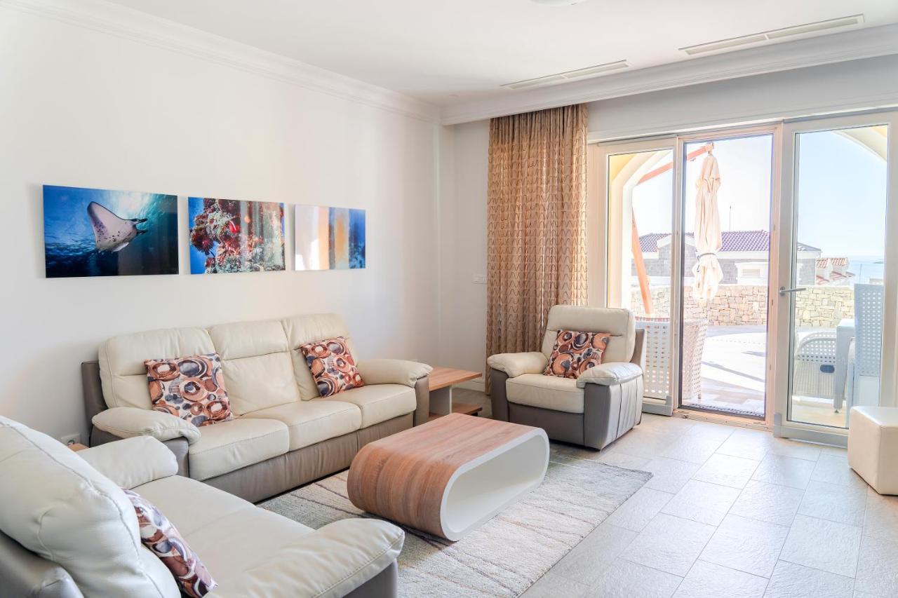 Lustica Bay Lejlighed Tivat Eksteriør billede