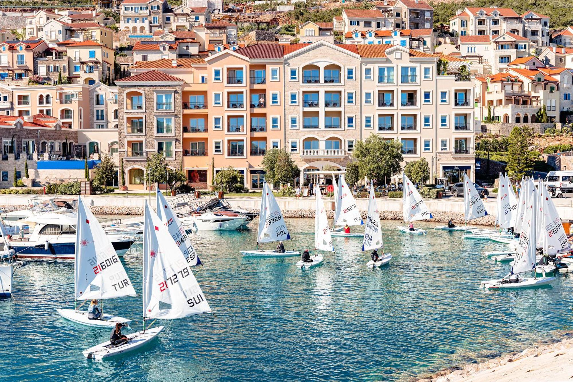 Lustica Bay Lejlighed Tivat Eksteriør billede