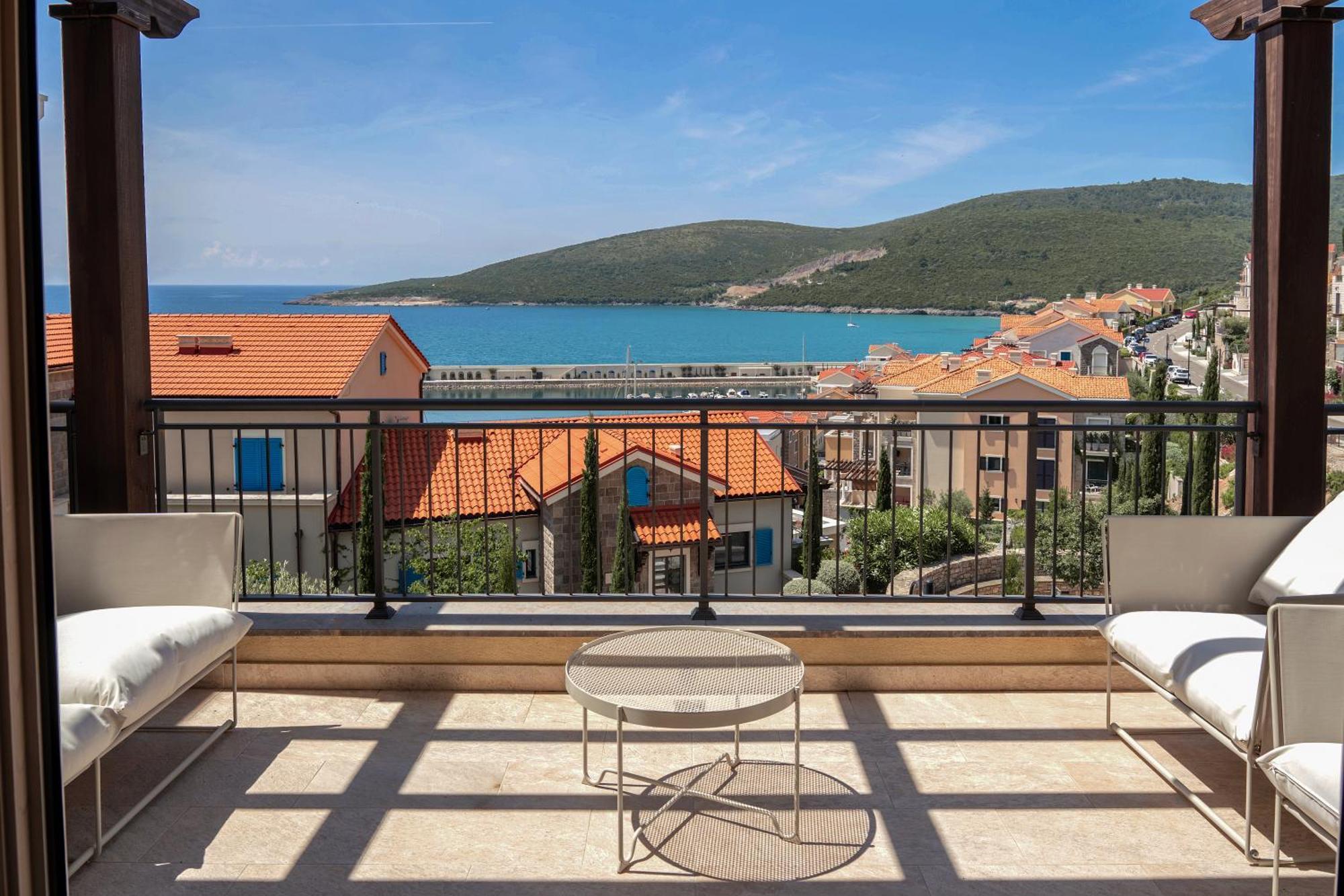 Lustica Bay Lejlighed Tivat Eksteriør billede