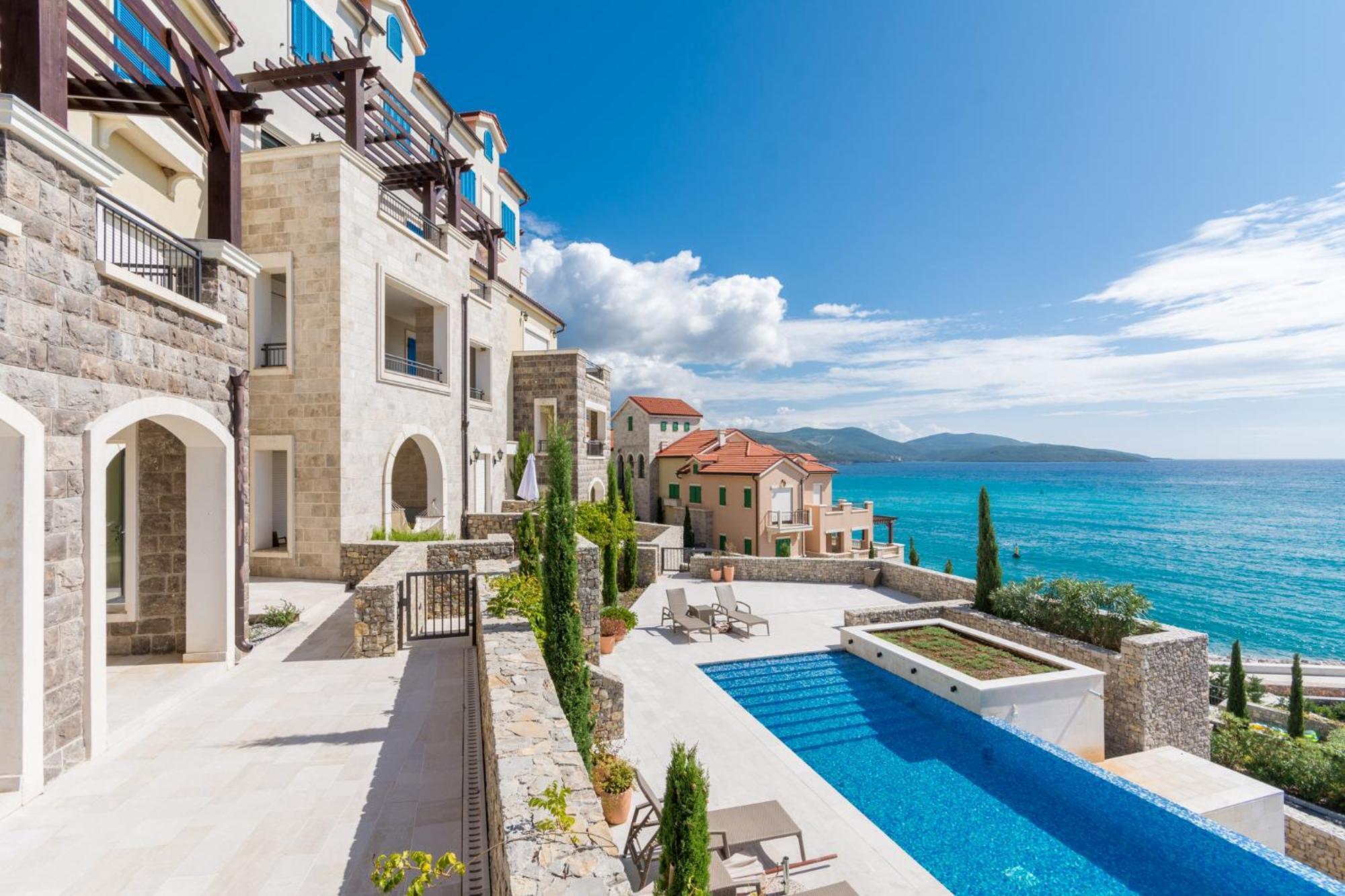 Lustica Bay Lejlighed Tivat Eksteriør billede